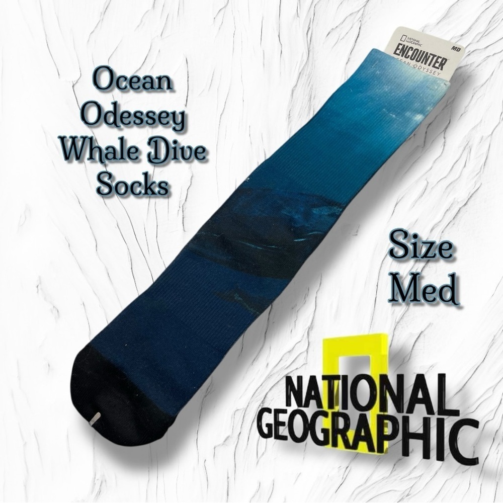 NWT National Geographic Ocean Odyssey Whale Dive Socks Crew Size Medium Blue